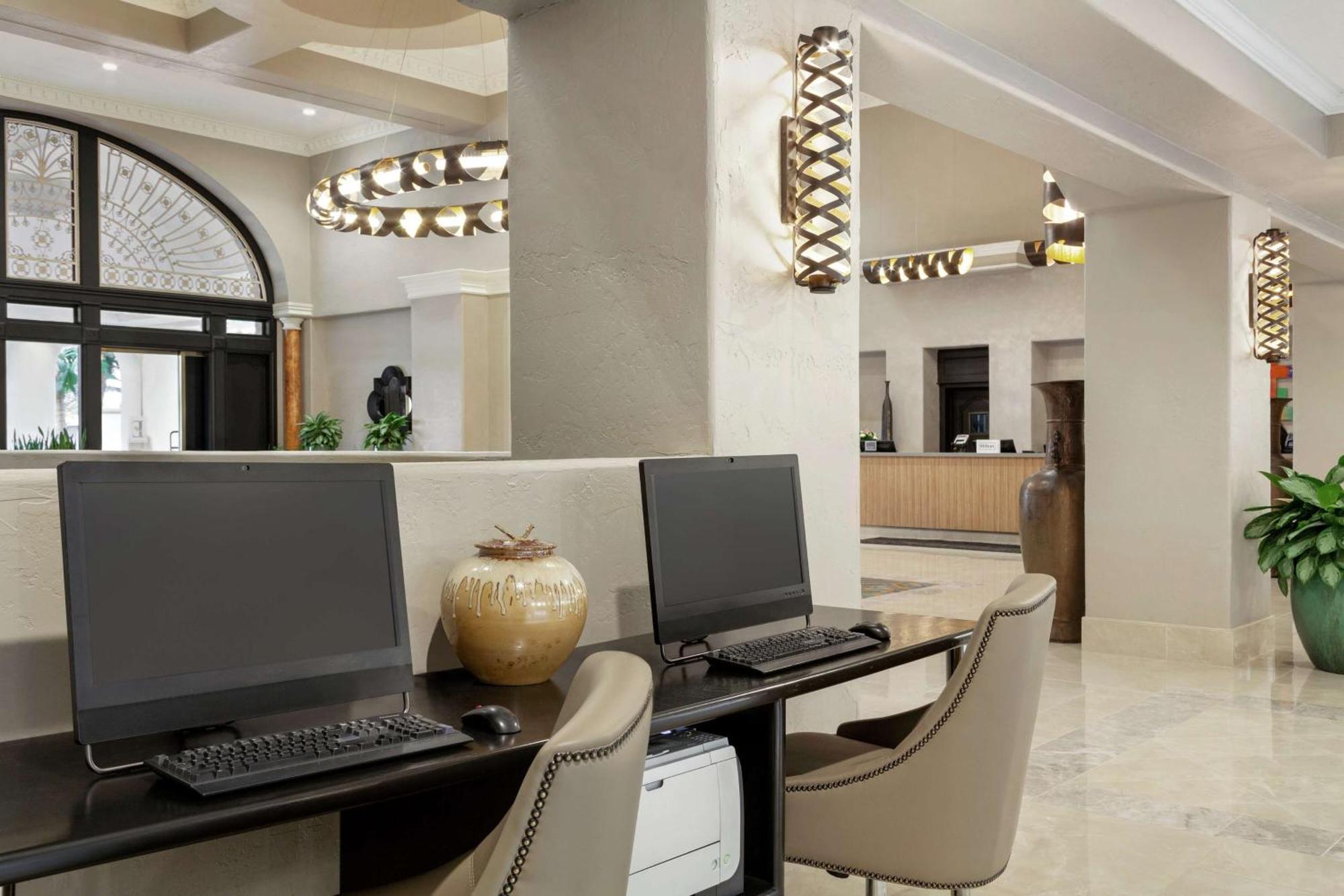 Embassy Suites By Hilton Santa Ana Orange County Airport Zewnętrze zdjęcie
