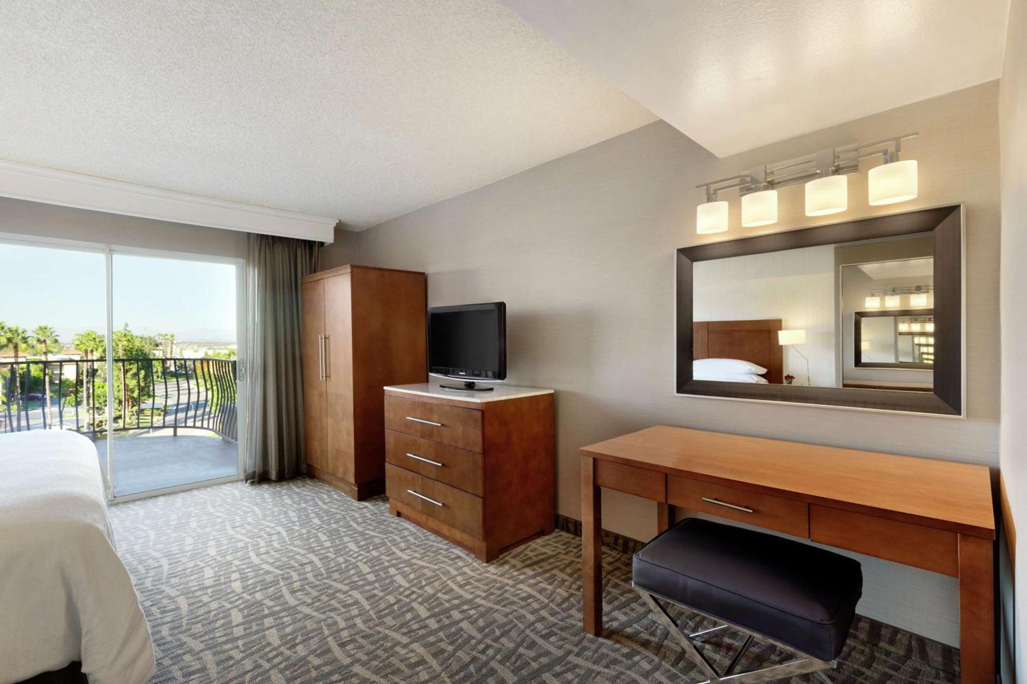 Embassy Suites By Hilton Santa Ana Orange County Airport Zewnętrze zdjęcie